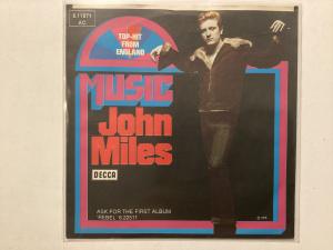 John Miles Single - Music / Putting My New Song Together 